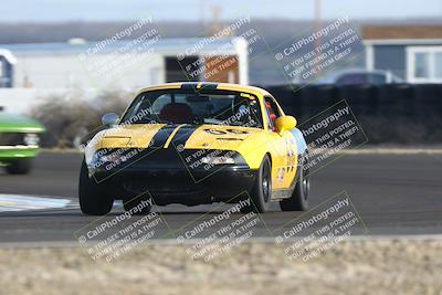 media/Mar-16-2025-CalClub SCCA (Sun) [[e72803ec8c]]/Group 1/Qualifying (Turn 1)/